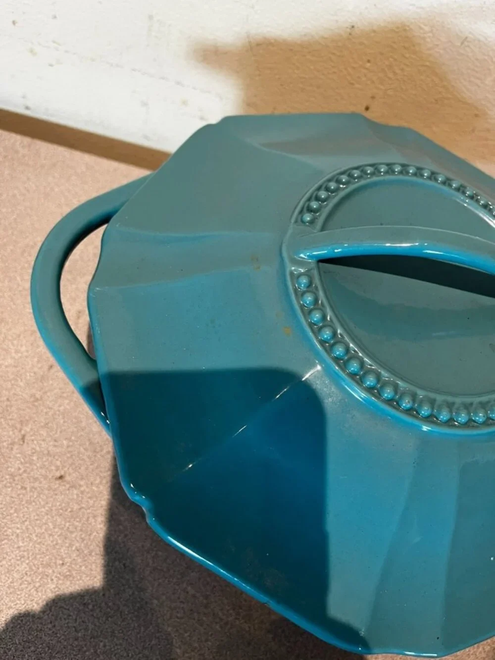 Issac Mizrahi Designer Blue Enamel Cast Iron 6 Quart Dutch Oven Lidded Pot